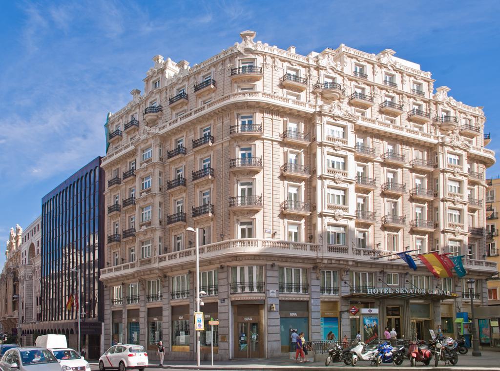 Nh Collection Madrid Gran Via Hotell Exteriör bild